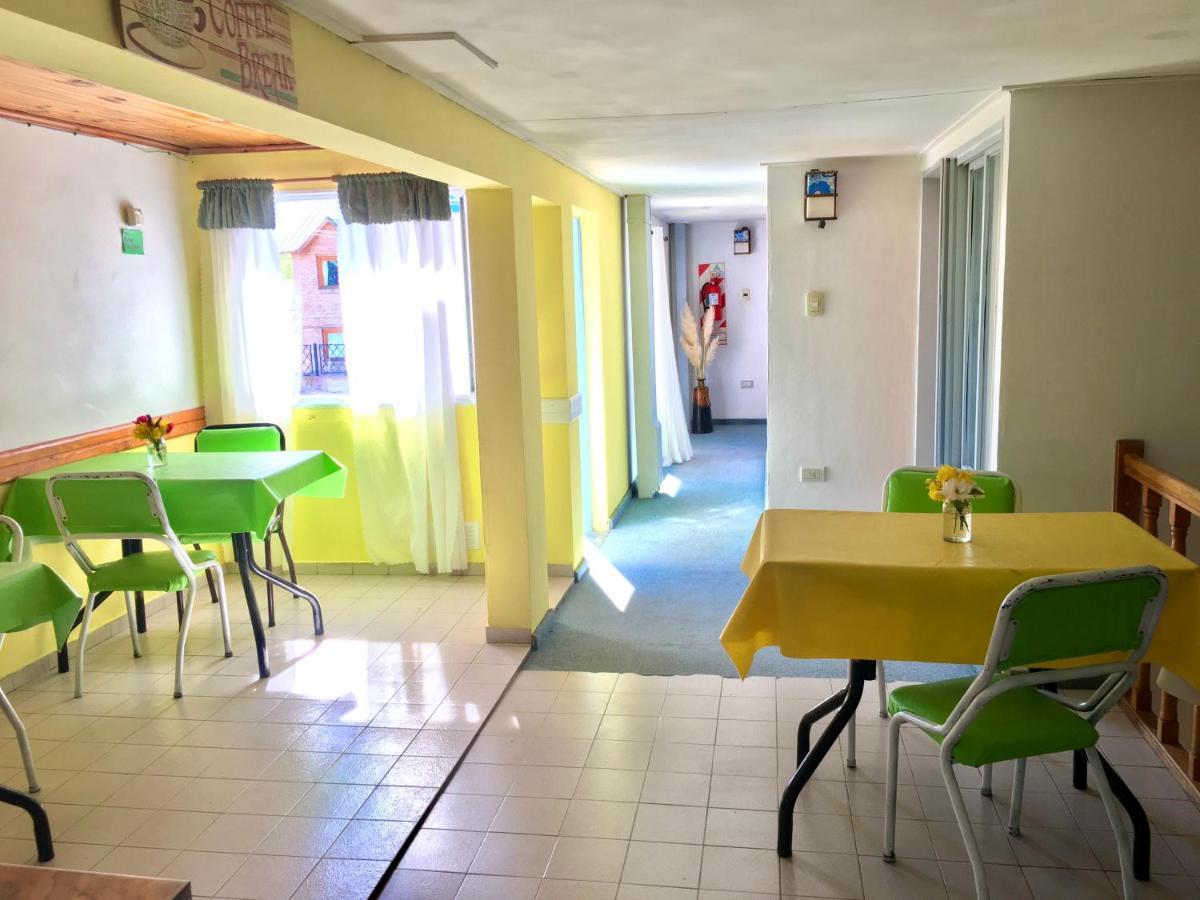 Hostel Elal El Calafate Ngoại thất bức ảnh